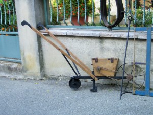 saint gervais roubion outils anciens (8)