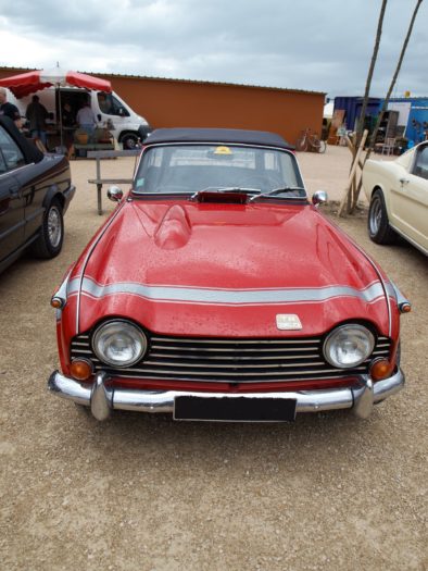 triumph_TR-250_-coupé_cabriolet_constructeur_automobile_anglais_voiture_ancienne_collection_sport-