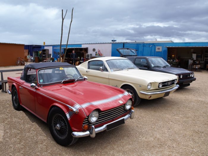 triumph_TR-250_-coupé_cabriolet_constructeur_automobile_anglais_voiture_ancienne_collection_sport-