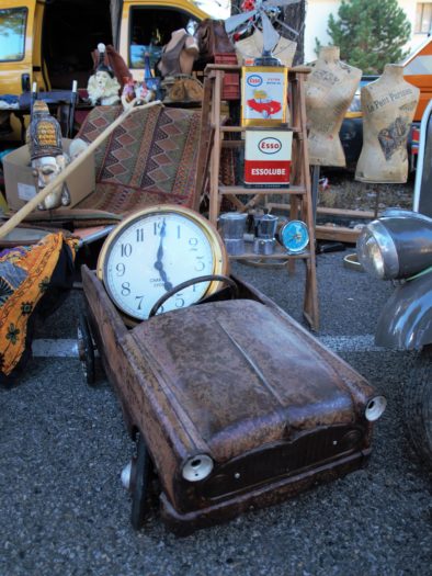 vide-greniers_marsanne_drome_scooter_voiture_enfant_pedales_ancienne