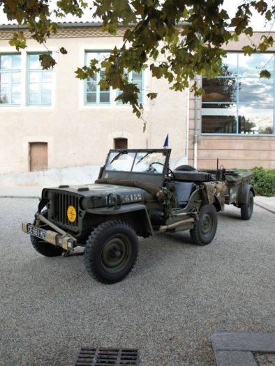 drome-44_coucourde_guerre_1939_1940_1945_bataille_montelimar_regiment_jeep_armes_drapeau_americain_-militaire_resistance