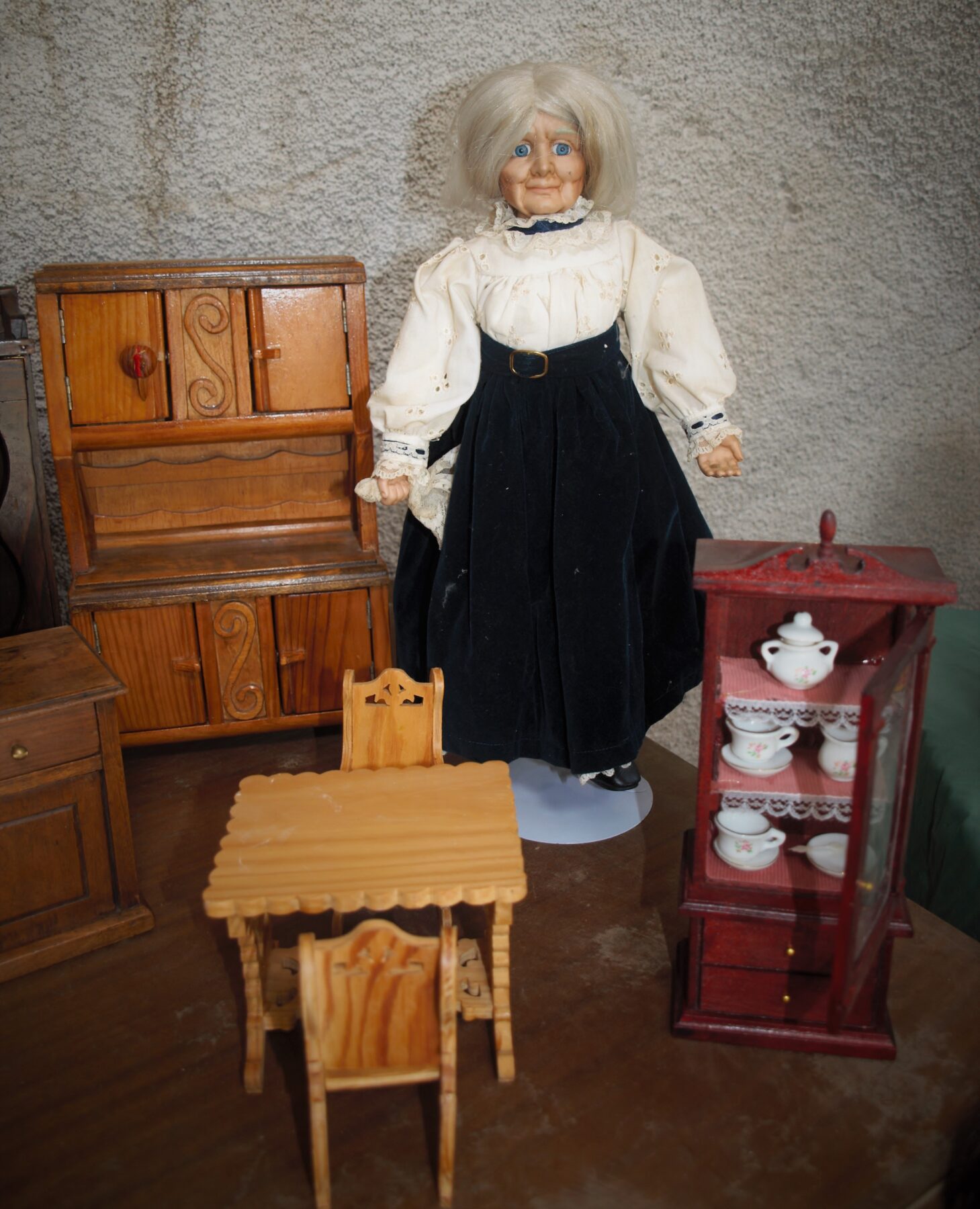 RARE ANCIENNE TENUE poupée tressy bella barbie jumeau bru sfbj 20 éme